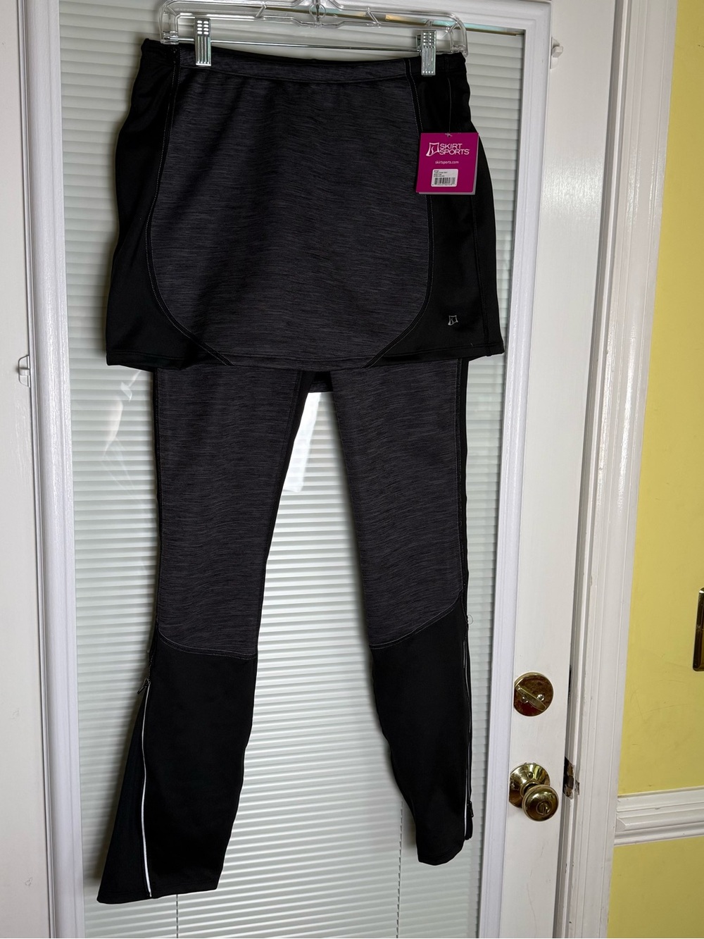NWT Skirt Sports Toasty Queen Skirted Leggings Thermal Winter Running Pants S